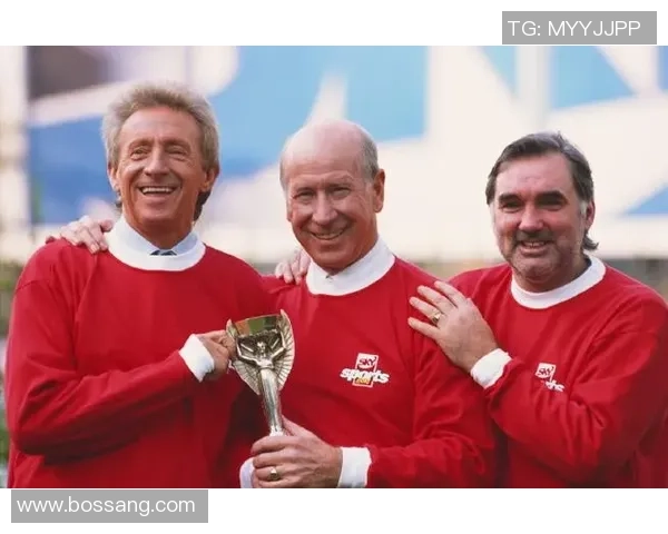 11号足球明星签名背后的故事与传奇瞬间揭秘 11号足球明星签名背后的故事与传奇瞬间揭秘