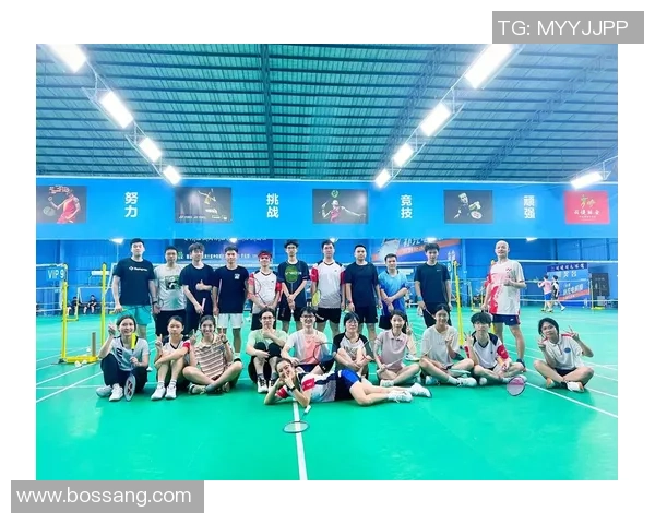 武汉羽毛球队与北京羽毛球队赛后复盘分析灵活性表现及战术调整